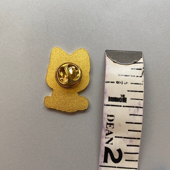 Celestial Gem Cat Enamel Pin - Picture 5 of 5